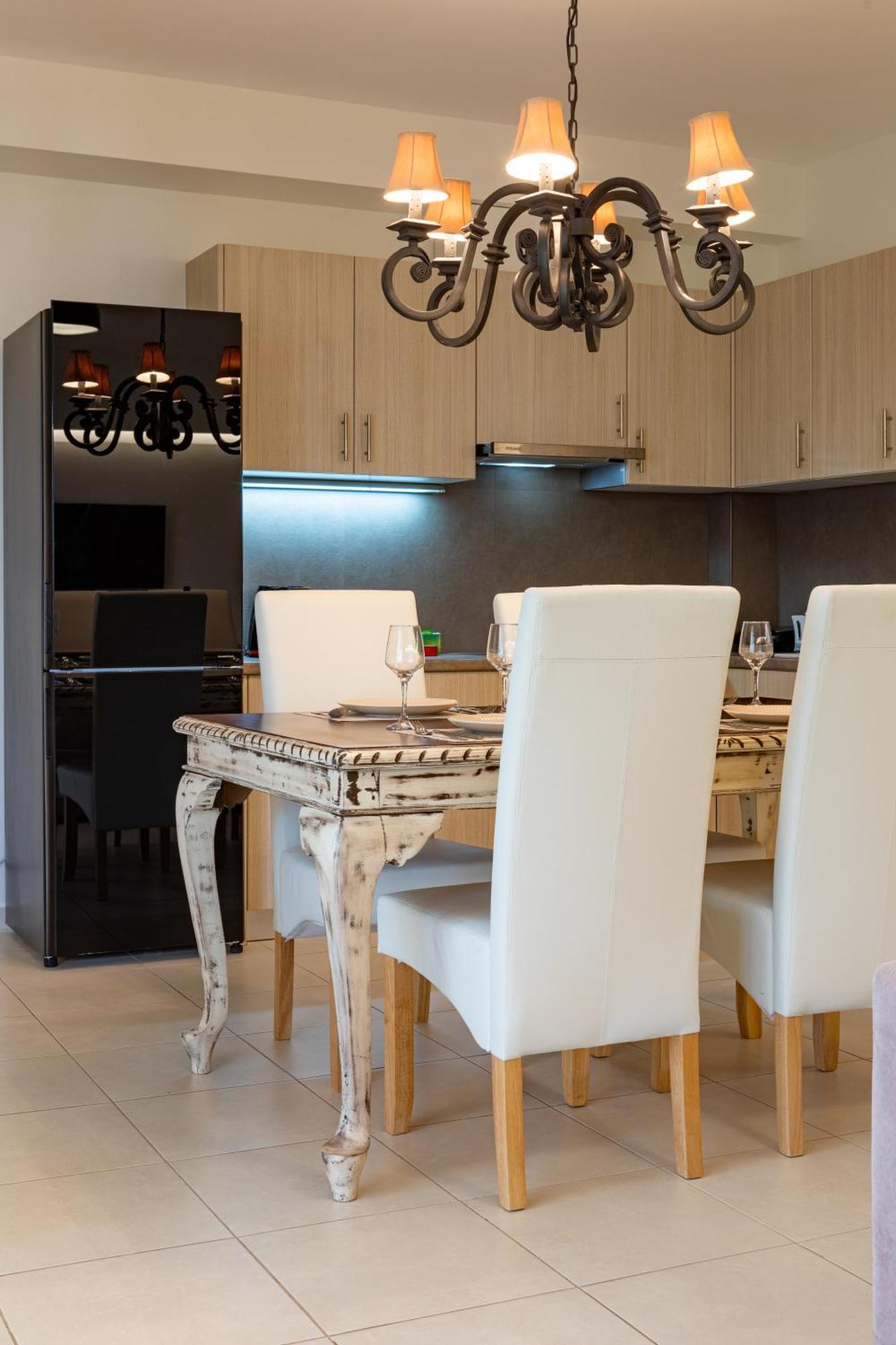 Aeolus Luxury Apartment - II نافبليو المظهر الخارجي الصورة