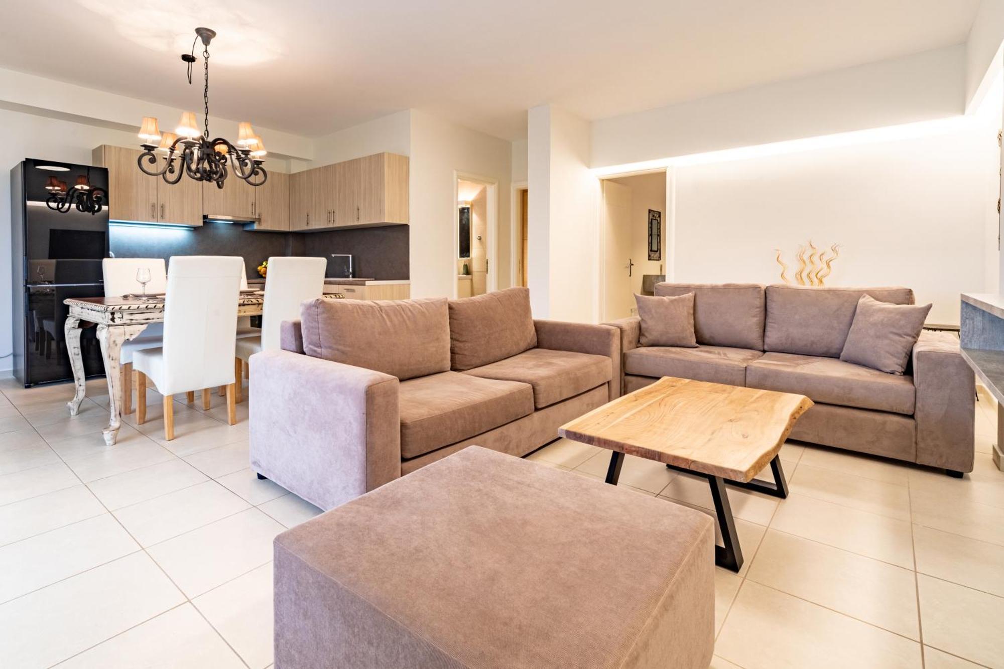 Aeolus Luxury Apartment - II نافبليو المظهر الخارجي الصورة